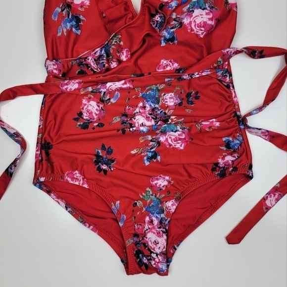 Modcloth Reese Red Floral Halter Ruffle One Piece Swimsuit S - Picture 3 of 9